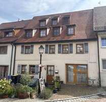 Haus zum Kaufen in Mühlheim a. d. D. 375.000,00 € 210 m²