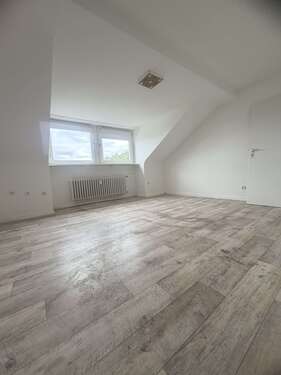 Foto - Wohnung zum Mieten in Duisburg 550,00 € 76 m²