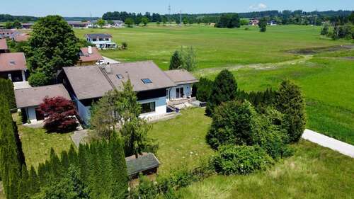 Foto - Haus zum Kaufen in Grabenstätt 1.450.000,00 € 293 m²