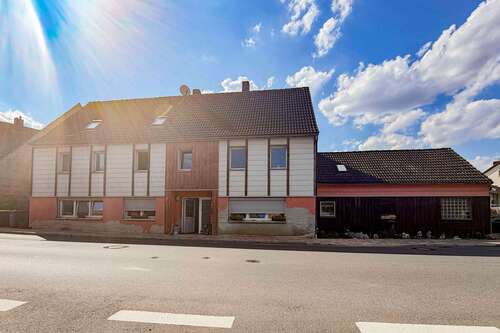 Foto - Haus zum Kaufen in Wilhermsdorf 349.000,00 € 250 m²