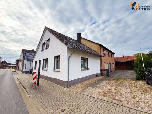 Foto - Haus zum Kaufen in Wassenberg 299.000,00 € 200 m²