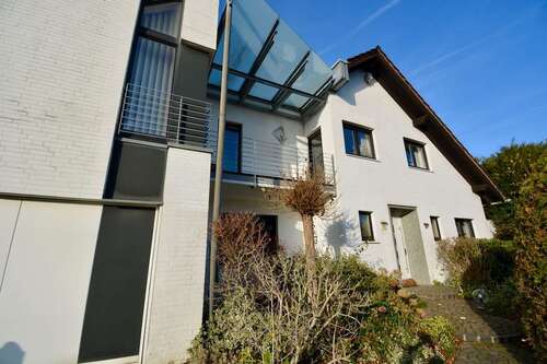 Foto - Haus zum Kaufen in Mönchengladbach 970.000,00 € 206 m²