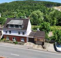 Haus zum Kaufen in Schwarzenberg 99.000,00 € 165 m²