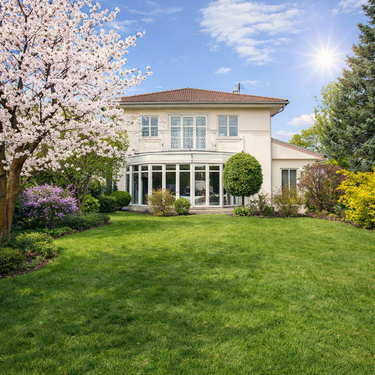 Foto - Haus zum Kaufen in Köln 1.790.000,00 € 224 m²