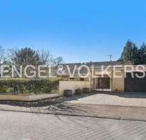 Haus zum Kaufen in Bergisch Gladbach 1.100.000,00 € 343 m²