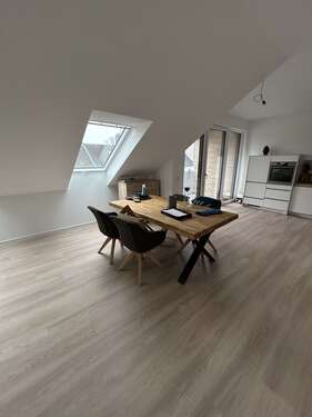 Foto - Wohnung zum Mieten in Mönchengladbach 1.310,11 € 94.19 m²