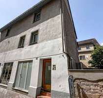 Haus zum Kaufen in Forchheim 450.000,00 € 198 m²