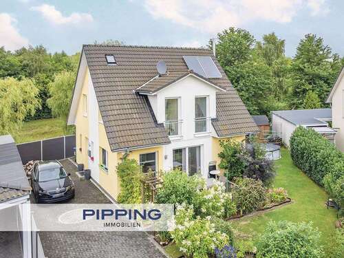 Foto - Haus zum Kaufen in Schwarzenbek 485.000,00 € 102 m²
