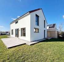 Haus zum Mieten in Köngen 2.700,00 € 137.89 m²