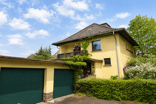 Foto - Haus zum Kaufen in Holzminden 199.000,00 € 190 m²