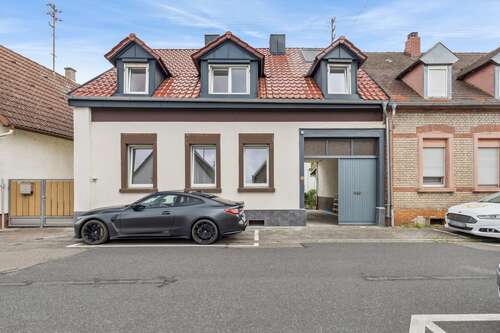 Foto - Haus zum Kaufen in Karlsruhe 649.000,00 € 105 m²