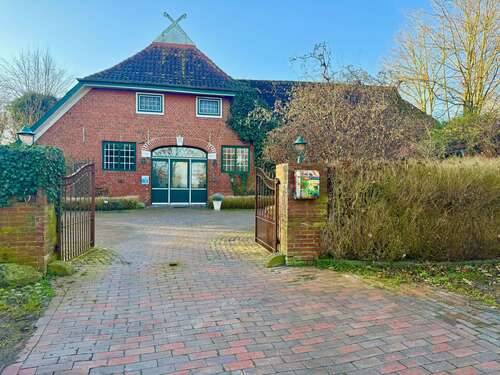 Foto - Haus zum Kaufen in Varel 650.000,00 € 460 m²