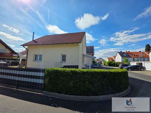 Foto - Haus zum Kaufen in Erlensee 595.000,00 € 122.49 m²