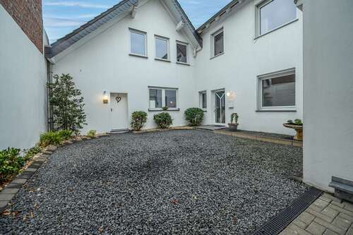 Foto - Haus zum Mieten in Gangelt Schierwaldenrath 1.100,00 € 127 m²
