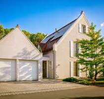 Haus zum Kaufen in Asbach Bäumenheim 790.000,00 € 210 m²