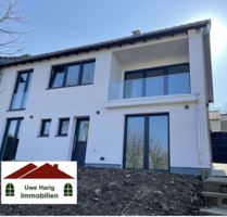 Haus zum Kaufen in Bergisch Gladbach 696.000,00 € 139 m² Haus zum Kaufen in Bergisch Gladbach 696.000,00 € 139 m²