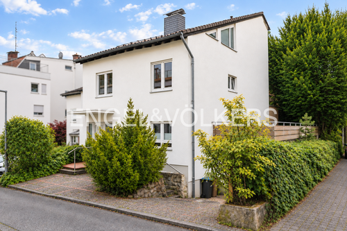 Foto - Haus zum Kaufen in Königstein im Taunus 820.000,00 € 217 m²