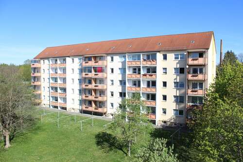 Foto - Wohnung zum Mieten in Reichenbach 222,00 € 48.95 m²