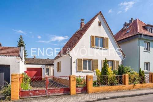 Foto - Haus zum Kaufen in Mörfelden-Walldorf 499.000,00 € 135.58 m²