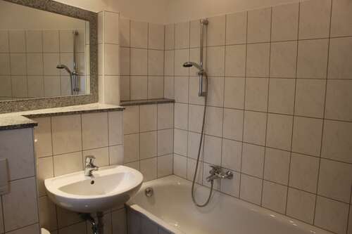 Foto - Wohnung zum Mieten in Duisburg 331,00 € 54.71 m²