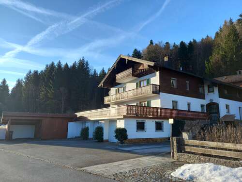 Foto - Haus zum Kaufen in Siegsdorf 920.000,00 € 265 m²