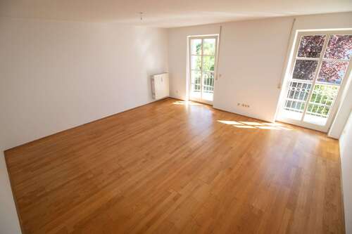 Foto - Wohnung zum Mieten in Freilassing 825,00 € 75 m²