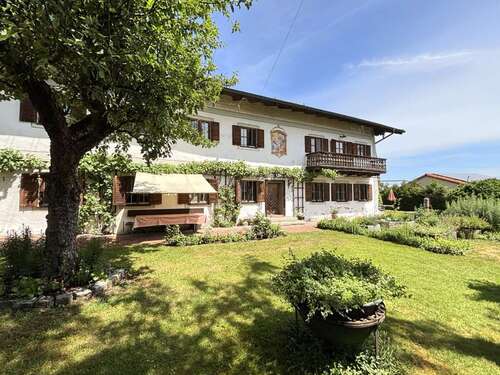 Foto - Haus zum Kaufen in Rechtmehring Freimehring 875.000,00 € 470 m²