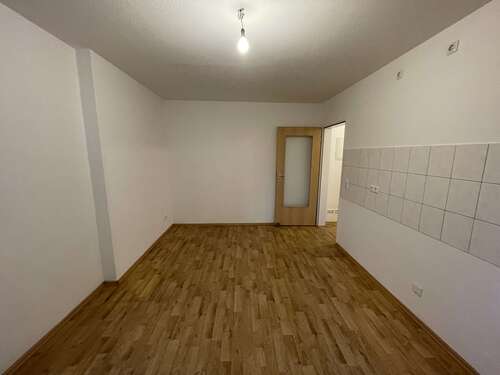 Foto - Wohnung zum Mieten in Duisburg 276,00 € 45.93 m²