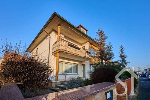 Foto - Haus zum Kaufen in Mühlheim 720.000,00 € 180 m²