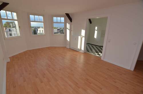 Foto - Wohnung zum Mieten in Halle 525,00 € 64.1 m²