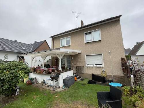 Foto - Haus zum Kaufen in Langenfeld 450.000,00 € 100 m²