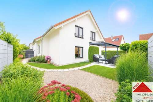 Foto - Haus zum Kaufen in Schwaikheim 1.250.000,00 € 201 m²