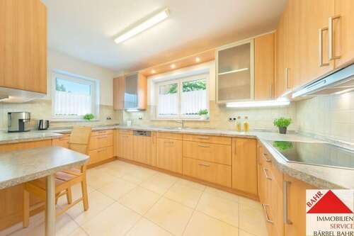 Foto - Haus zum Kaufen in Schwaikheim 1.250.000,00 € 201 m²