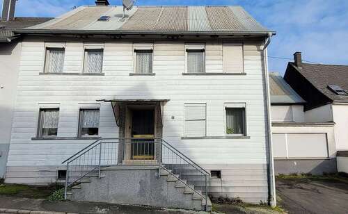 Foto - Haus zum Kaufen in Vollmersbach 98.000,00 € 130 m²