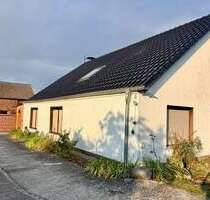 Haus zum Kaufen in Löwenberger Land OT Teschendorf 295.000,00 € 140 m²
