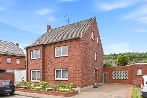 Foto - Haus zum Kaufen in Grevenbroich Allrath 319.000,00 € 157 m²