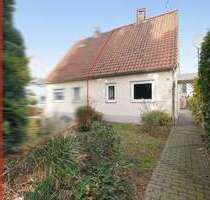 Haus zum Kaufen in Düsseldorf Vennhausen 299.000,00 € 94.71 m² - Düsseldorf / Vennhausen