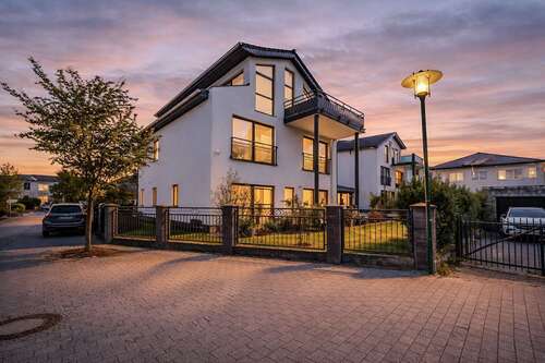 Foto - Haus zum Kaufen in Potsdam 1.100.000,00 € 316 m²