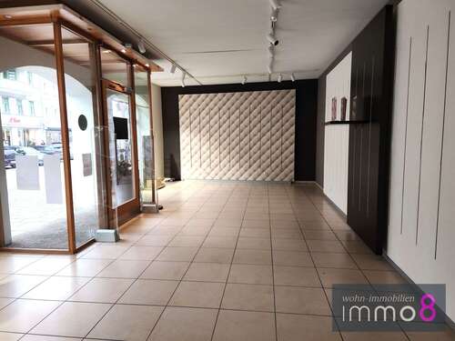Foto - Einzelhandel in Schrobenhausen 1.854,00 € 122.5 m²