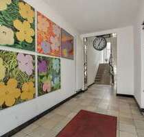 Haus zum Kaufen in Düsseldorf 2.200.000,00 € 417 m²