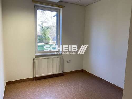 Foto - Büro in Crailsheim 110,00 € 13.38 m²