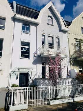 Foto - Haus zum Kaufen in Düsseldorf 2.950.000,00 € 228 m²