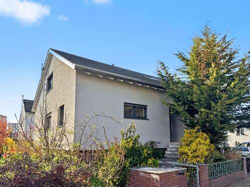 Foto - Haus zum Kaufen in Weiterstadt 749.000,00 € 198.95 m²