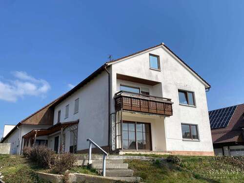 Foto - Haus zum Kaufen in Unterschneidheim 259.000,00 € 190 m²