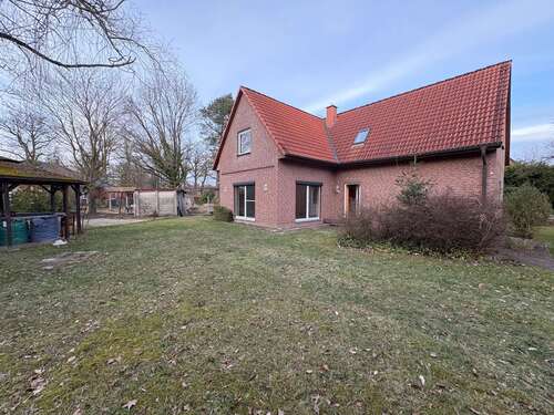 Foto - Haus zum Kaufen in Buchholz 229.000,00 € 125 m²