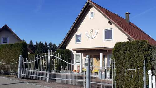 Foto - Haus zum Kaufen in Wenzenbach 599.000,00 € 183 m²