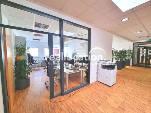 Foto - Büro in Karlsruhe 17.400,00 € 900 m²