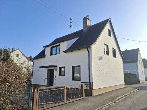 Foto - Haus zum Kaufen in Augsburg-Kriegshaber 495.000,00 € 126.23 m²