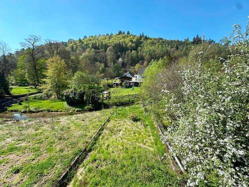 Foto - Haus zum Kaufen in Hinterweidenthal 99.000,00 € 140 m²