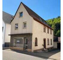 Haus zum Kaufen in Hinterweidenthal 113.000,00 € 140 m²